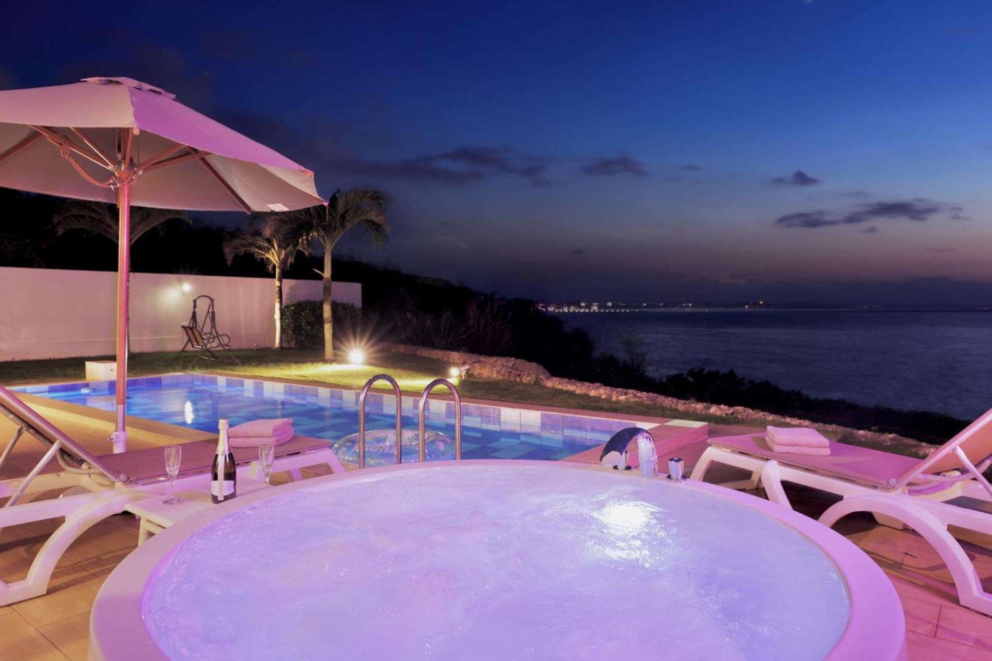 Crystal Villa Miyakojima Sunayama Beach Exterior photo