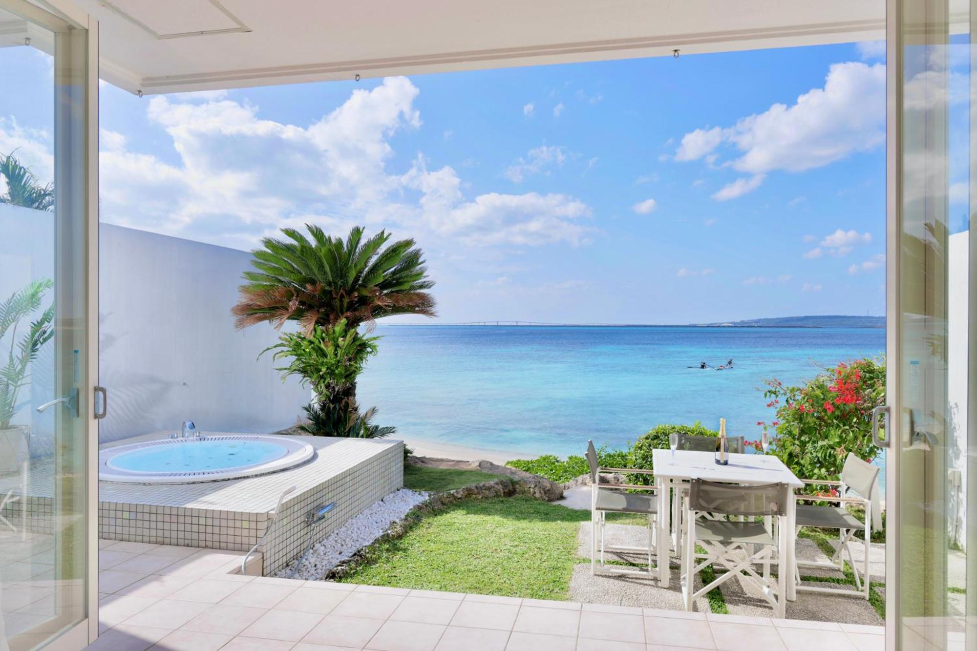 Crystal Villa Miyakojima Sunayama Beach Exterior photo